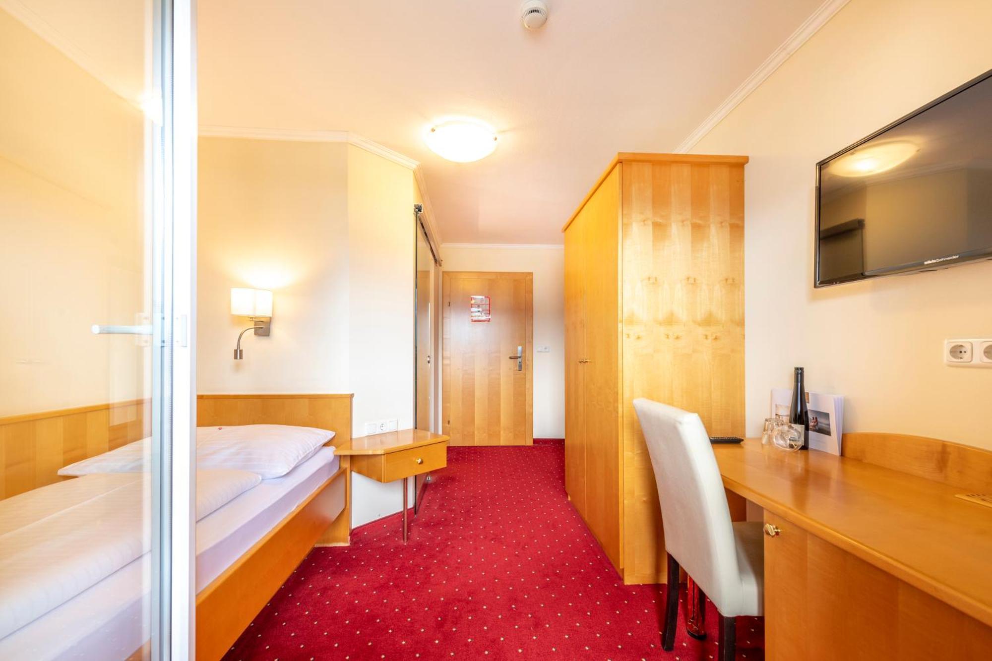 Panorama Hotel Traunstein 3* Altmuenster